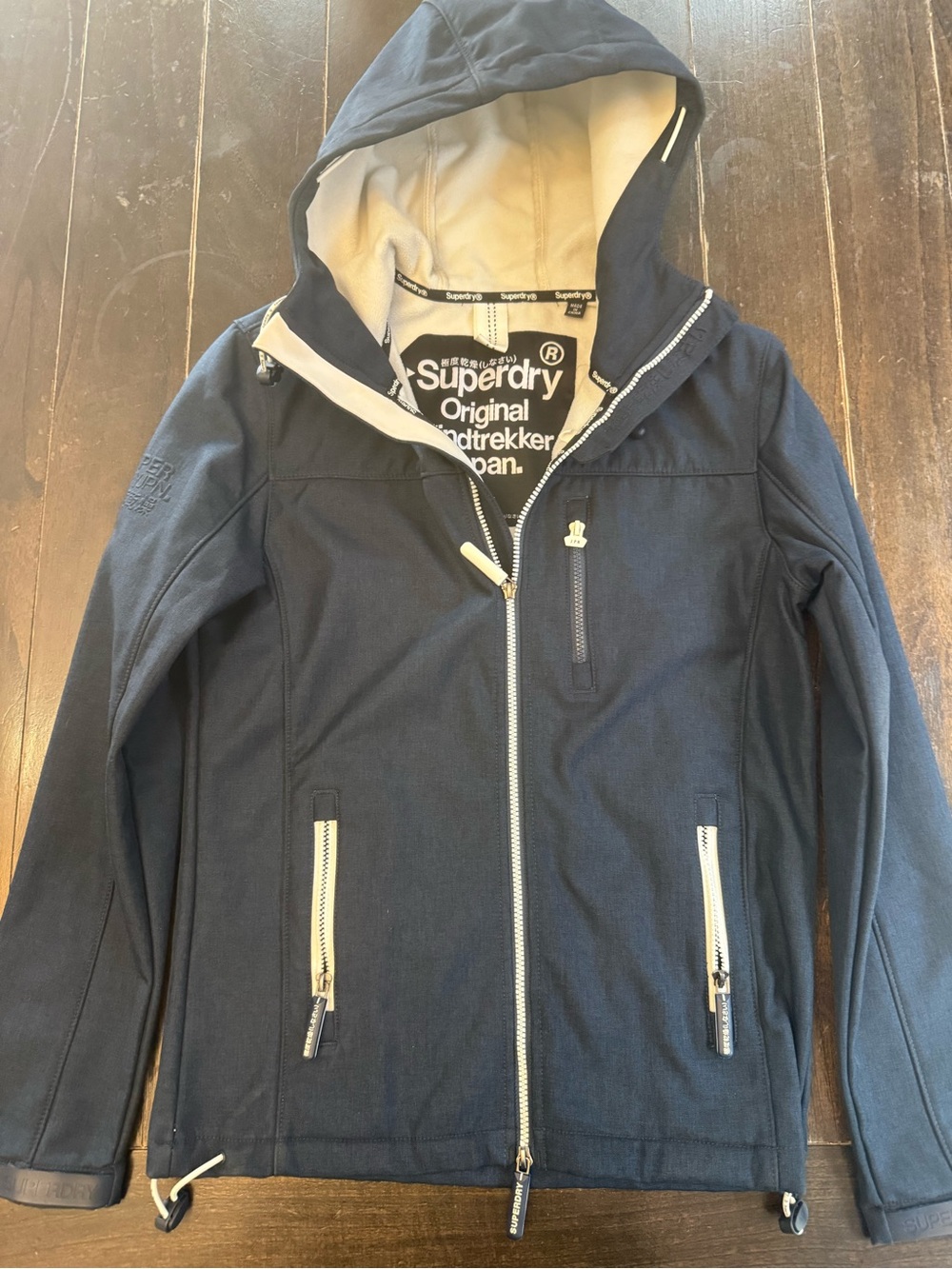 Superdry Original Windtrekker Japan Unisex Small Navy Hooded Softshell Jacket